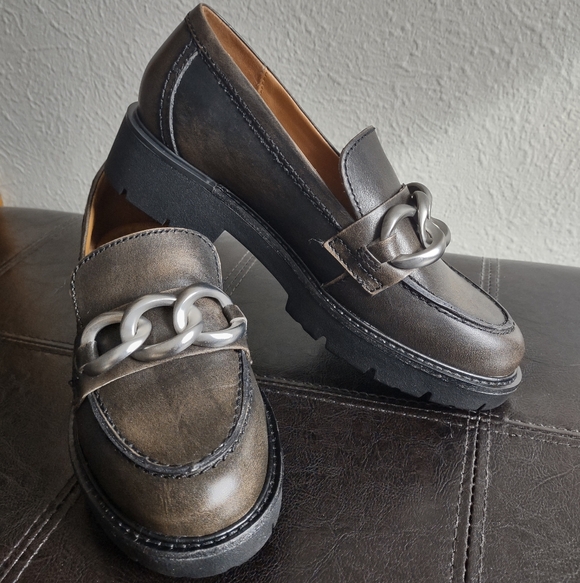 Earth Zalor Round Toe Lug Sole Casual Slip-on Leather Loafers Women's - Picture 3 of 11